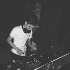 "11.12.15 CLUB PLUR ATABERK TURKOGLU LIVE PERFORMANCE"