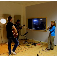 Away wi' ye Wumman (acoustic version)