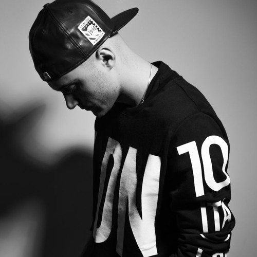 Rene LaVice's NYE Riot Mix