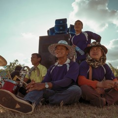 Khun Narin's Electric Phin Band - Live Sports Day Jam
