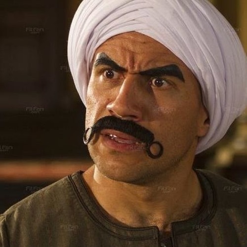 مكالمة طريفة باللغة العربية الأمية