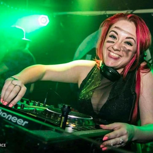 DJ XENA (NL) TOXIC SICKNESS RESIDENCY SHOW / 22ND DECEMBER / 2015