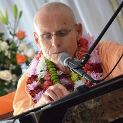 Kadamba Kanana Swami - Mayapur Kirtan Mela 2013