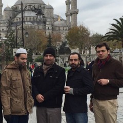 بشرف سامي الشوا (راست) مصطفى سعيد وأحمد الصالحي وبلال بيطار وعلي الحوت - إسطنبول 13.12.2015