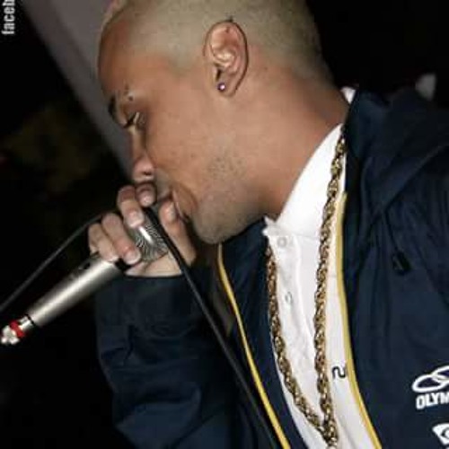 MC KALZIN , MC JUNIO E MC GB - NO RITMO DA RAVE [[ PROD. GB ]]