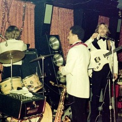 Dancing In The Moonlight