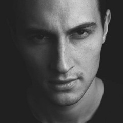Sebastian Ferlei - Bouncer