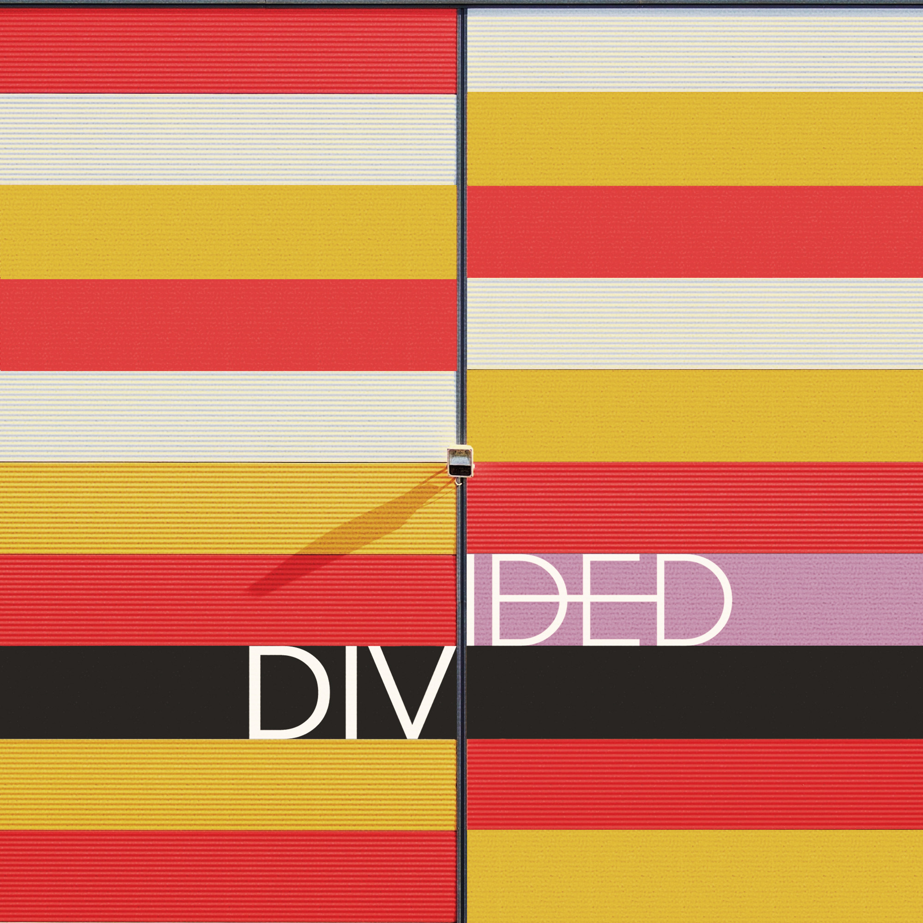 CROIX – DIVIDED / Trap Sounds Exclusive episode artwork