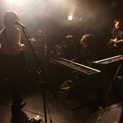 雪虫 by kumorigahara