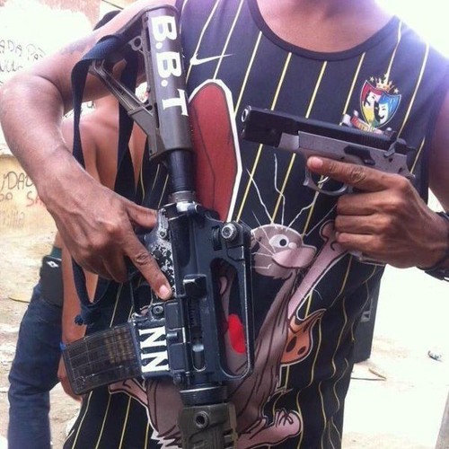 Mc Pé De Pano - Os Menor Da Formiga ( Proibidao Antigo )