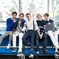 UNIQ(유니크) - Happy New Year