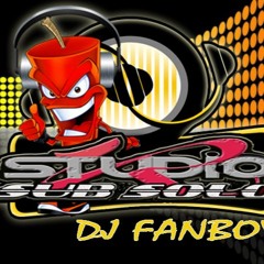 MC LARISSA SOLTA LOGO ESSE TAMBOR LIGHT VS FANBOY DJ