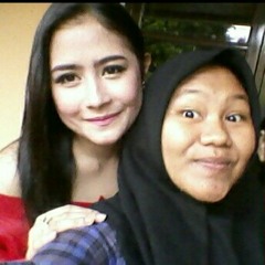 Sahabat hidup  (prilly latuconsina)