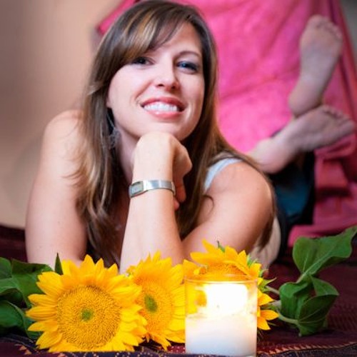 Stream Yogis Talk Radio Show Monica Bloom of Hey Monica Bloom by ThatBettina Listen online