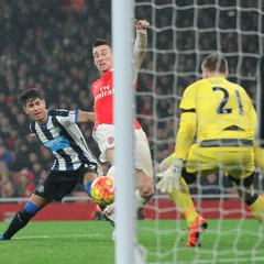 Koscielny pokes home as Arsenal beat Newcastle