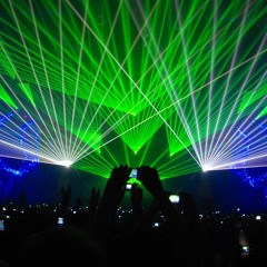 Paulo M - Rileys Rave Up