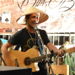 HANKESTRA - Hujan dan Kota
