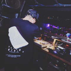 Qrion - iPhone Bubbling (EGL Trap Remix)