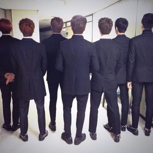 BTS - Outro: Luv In Skool + Intro: Skool Luv Affair (Mix)