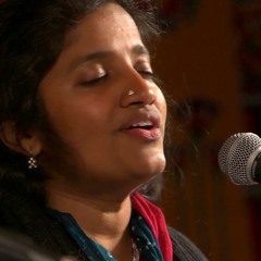Bindhumalini Narayanswamy sings 'Yugan Yugan Ham Yogi' - Rajasthan Kabir Yatra, 2012