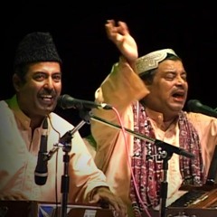Farid Ayaz and Abu Mohammed sing 'Padhaaro Mhaare Des' - Bangalore Festival of Kabir, 2009