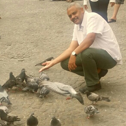 حنيني ليك، محمود عبد العزيز