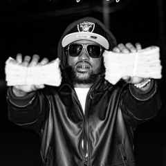 Young King Ft. 2100Benz - Truckloads