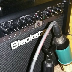 Space Trigger, guitar synthesizer