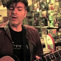 Ερημιά στην Καλλιθέα unplugged | Φοίβος Δεληβοριάς