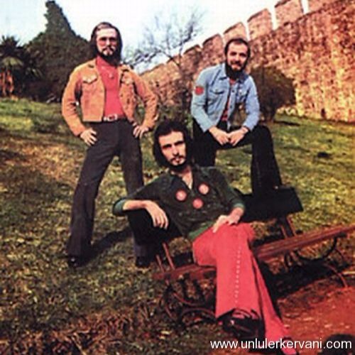 3 Hürel - Ömür Biter Yol Bitmez