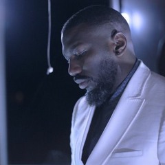 Junior Congo Sienne - Qui d'autre feat Prisca