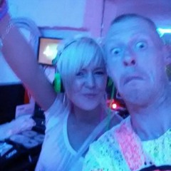 Mizz - T B2B Conrad -11 - 01 - 16 - 1 Year Of Krafty Radio Mondays