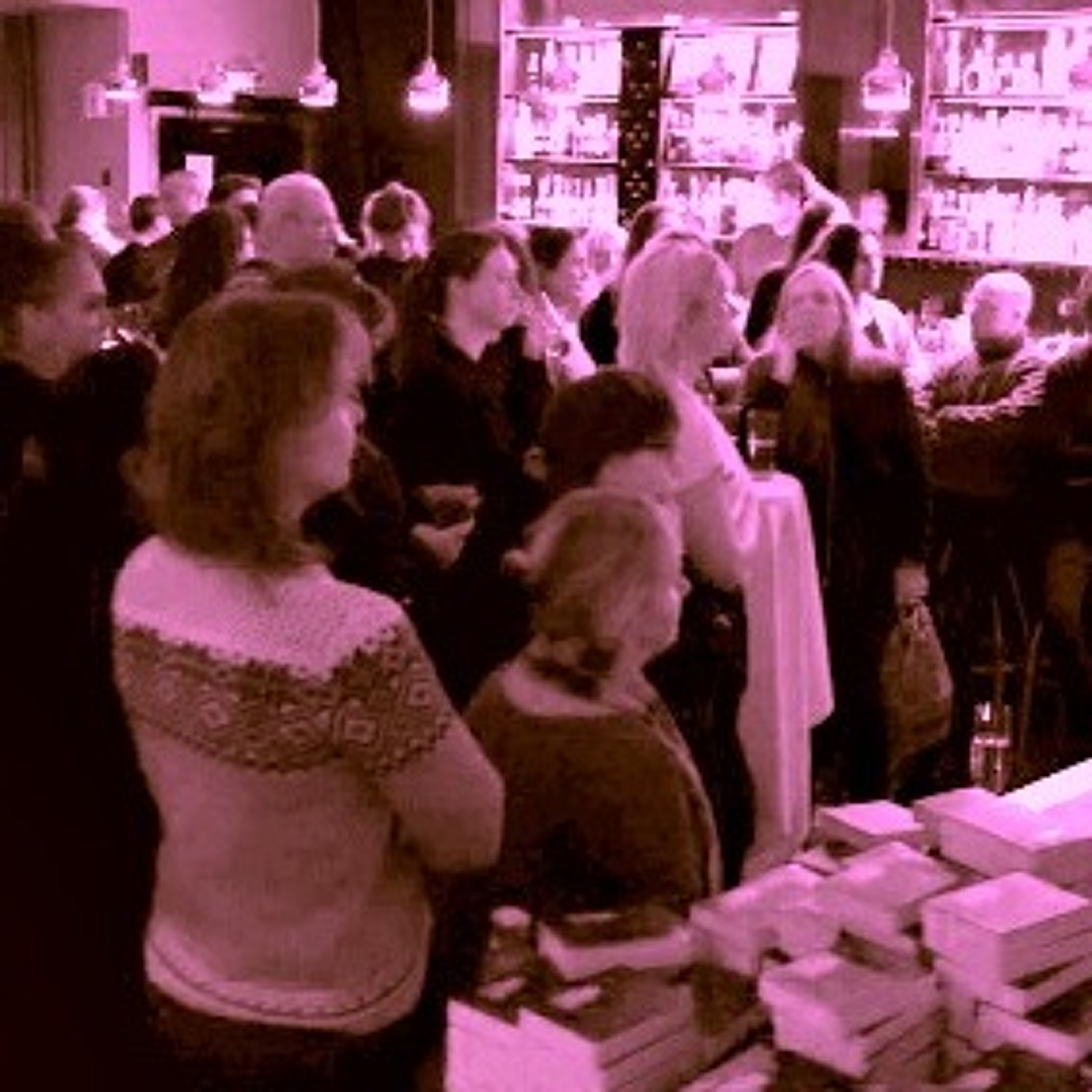 FEMPERSPODDEN SPECIAL: VI FYLLER FEM!