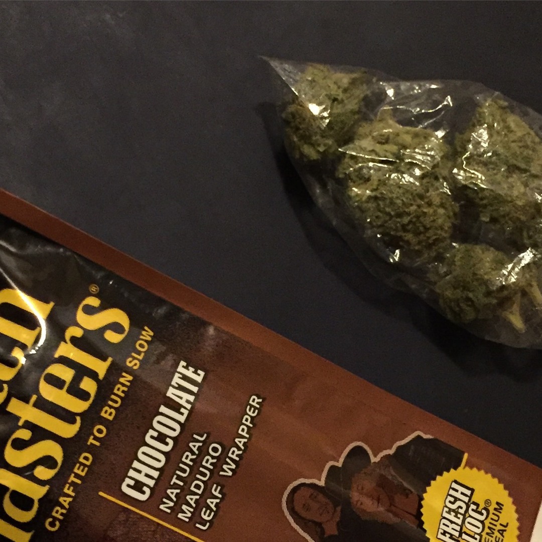 Infinite Blunts (Prod. True Travels x MaxxMarvel)