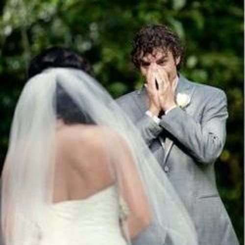 Видеть жениха в платье невесты до свадьбы плохая примета. Плохая ли примета видеть жениха в платье невесты до свадьбы. Что за примета когда увидишь невесту.