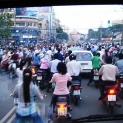 Traffic (feat. Q-York)