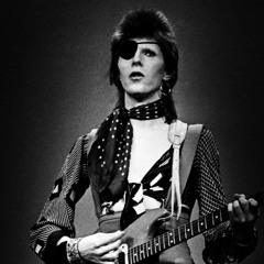 Life On Mars (David Bowie) - Tom Mitchell