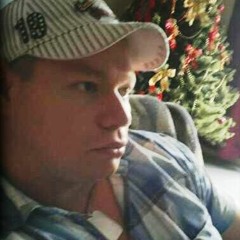 CANCION FIN DE AÑO RADIO TIA- CANTA  LOCUTORA DE ALMACENES TIA