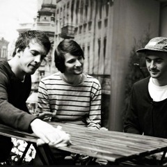 ROMANIANS