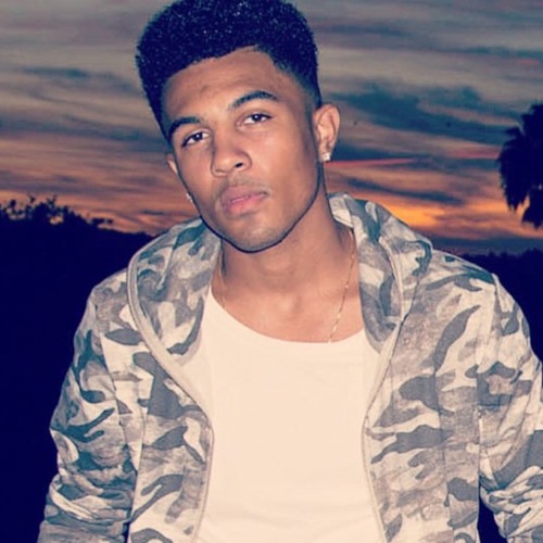 Anthony Lewis Singer