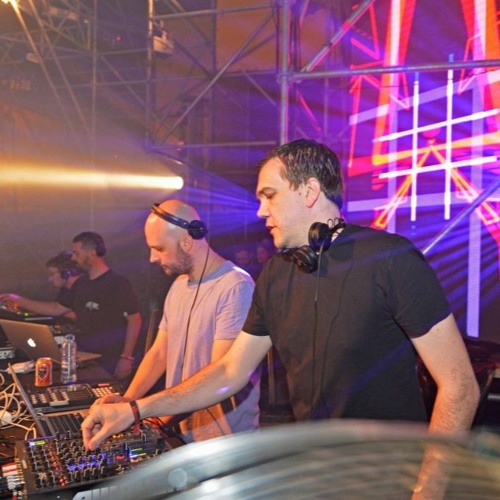 T99 - Anasthasia (Perc & Truss @ Chateau Techno)