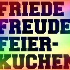 Kaum steh isch hier u.hakke,kommen sie von nah u.fern...fangen an zu feiern!!!Haben HARDCORE gern <3