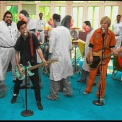 Green Day - Basket Case cover By Pablo Mustaine