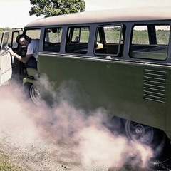 Go round the bus. ft. Al Gnossous (Prod. by Bean)