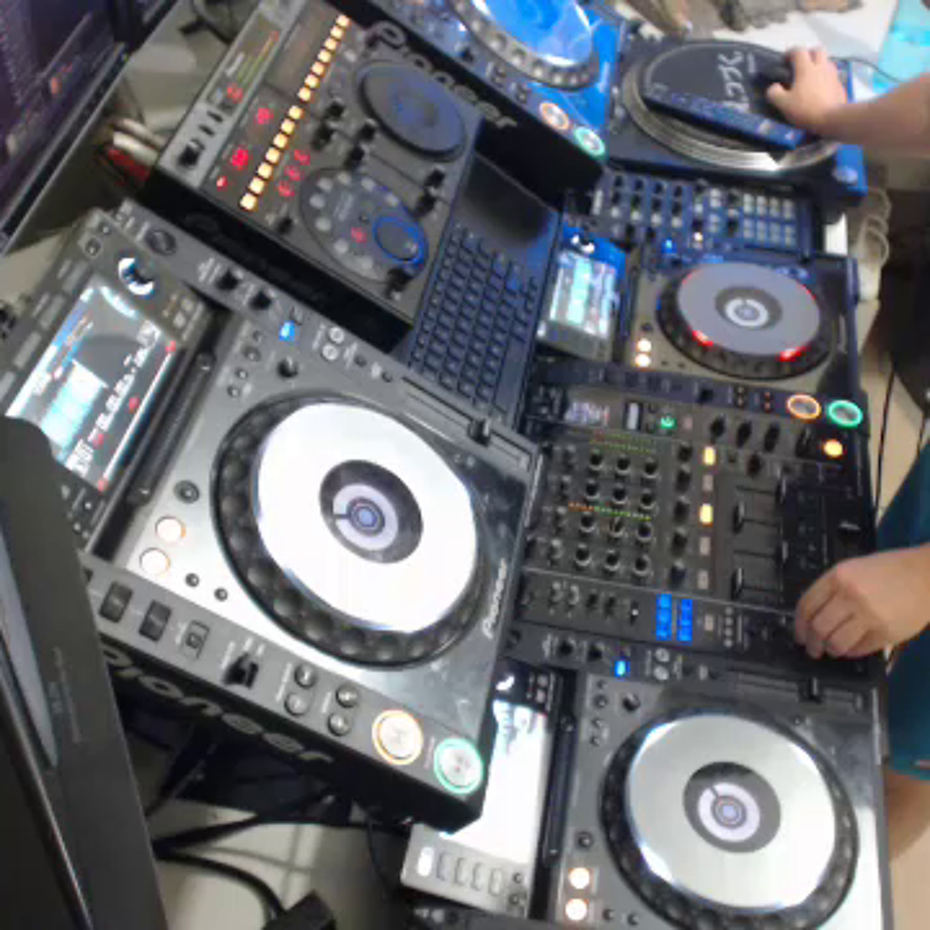 DJCotts