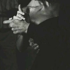 While My Guitar Gently Weeps