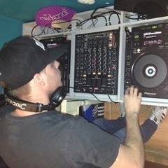 Addermore - Tech House Mix [HouseHabitUK]