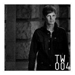 TW004 - Ambivalent