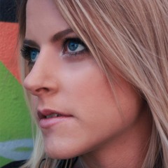 [FREE DOWNLOAD] Pinkque Vs Luke Bond Ft Roxanne Emery - Reborn Fire (Pinkque Mashup)