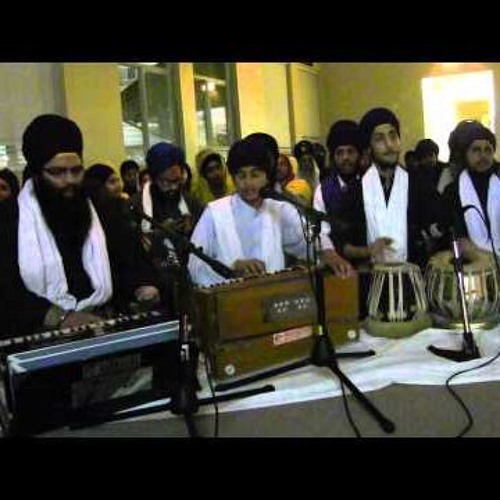 Bhai Gavin Singh - Maerae Preetham Praan Adhaaraa